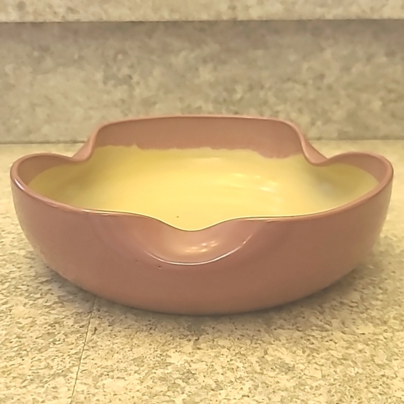 Pink and Cream Ceramic Studio Pottery Bowl - Picture 3 of 4